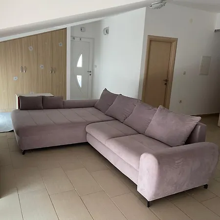 Nima Apartament