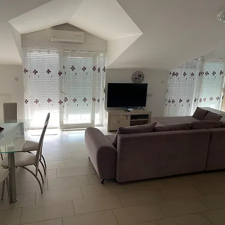 Apartament Nima Tučepi